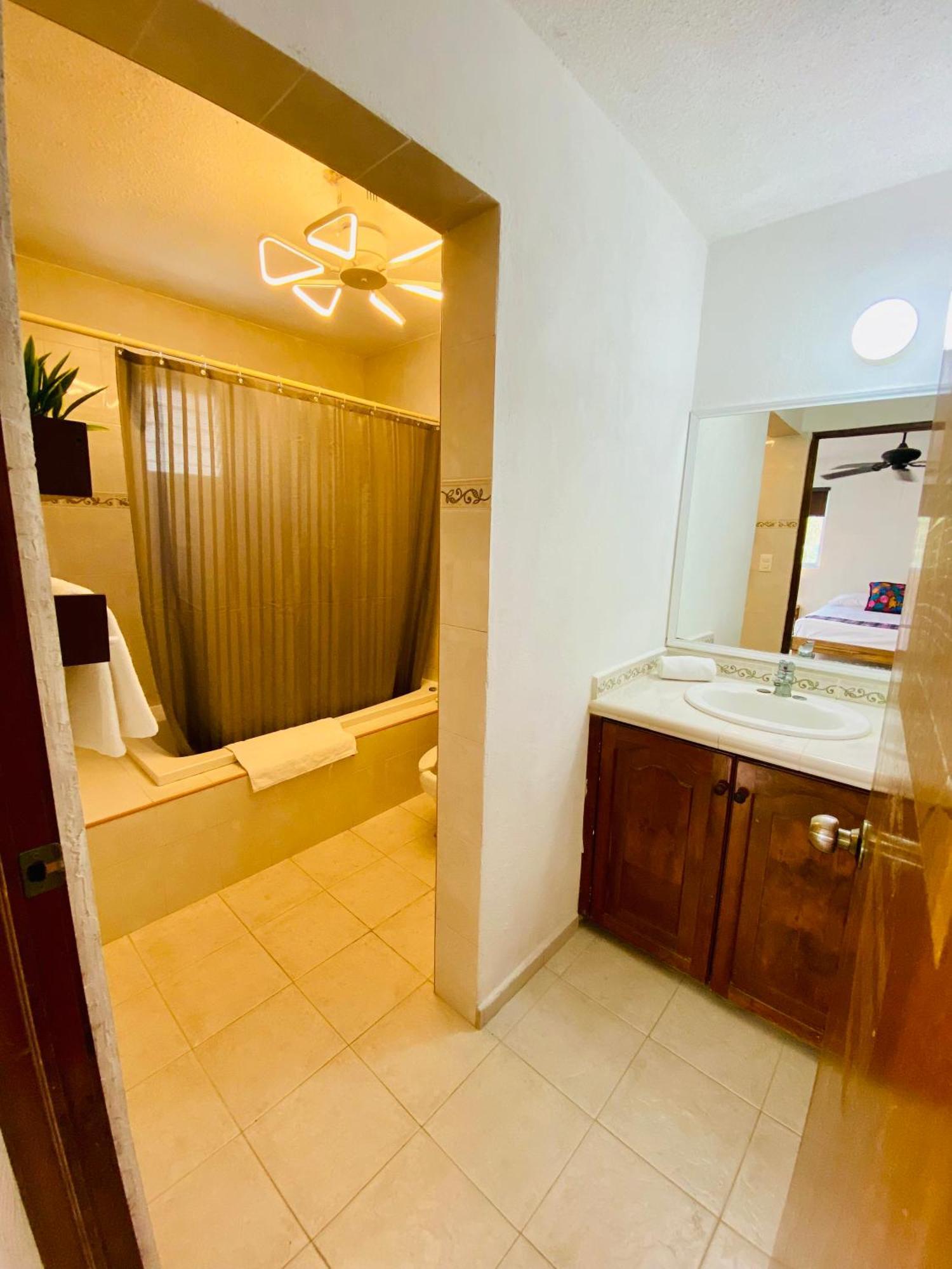 Guest house Aguacatl