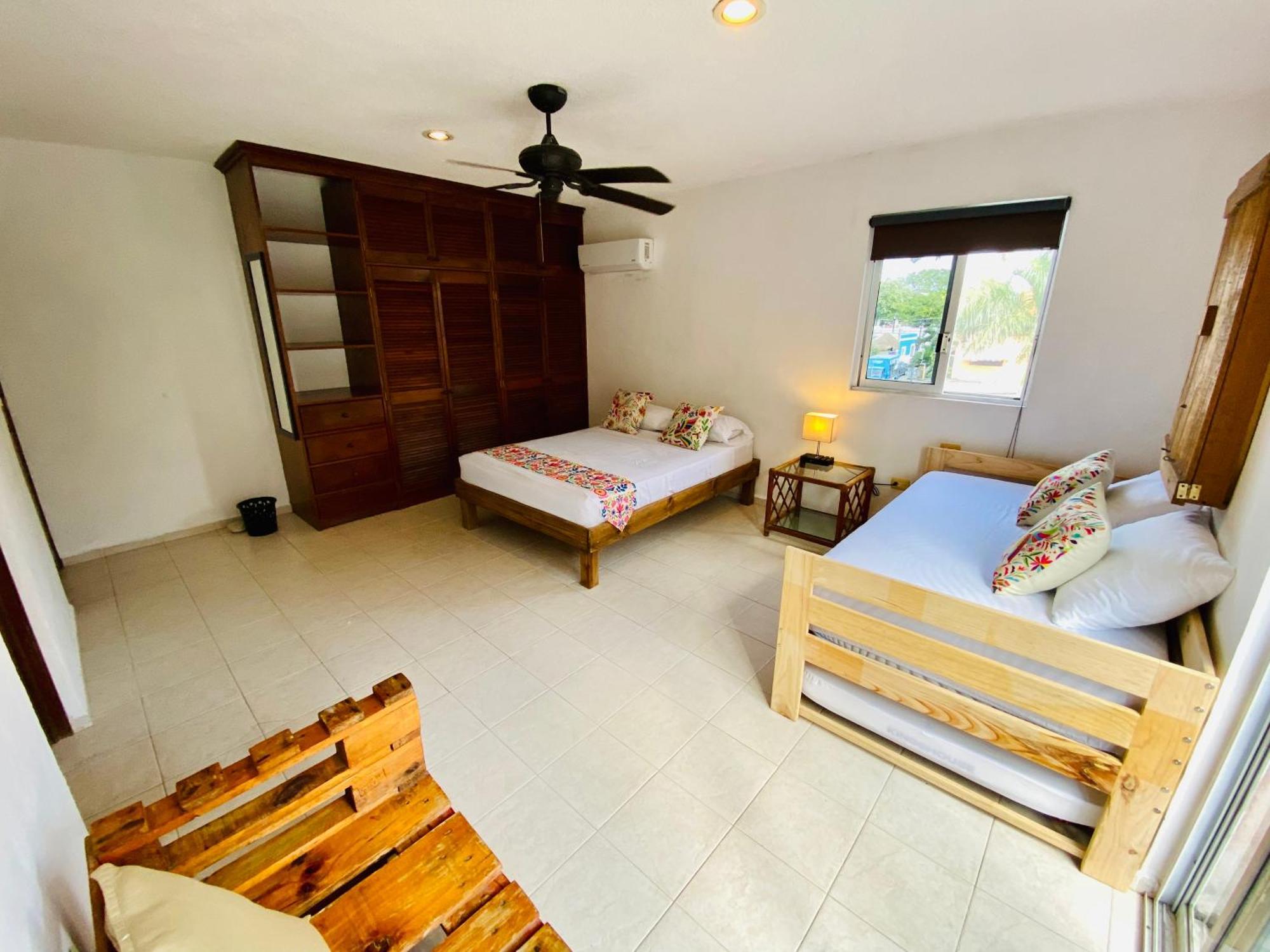 Guest house Aguacatl *